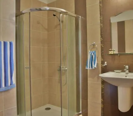 Oasis & Spa 2 Floor With Sea View Bazz Daire Lozenets